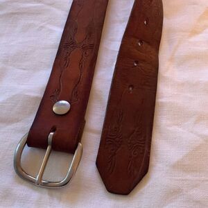 Vintage Hand Tooled Brown Leather Belt Size Large Full Grain Cowhide USA No Loop